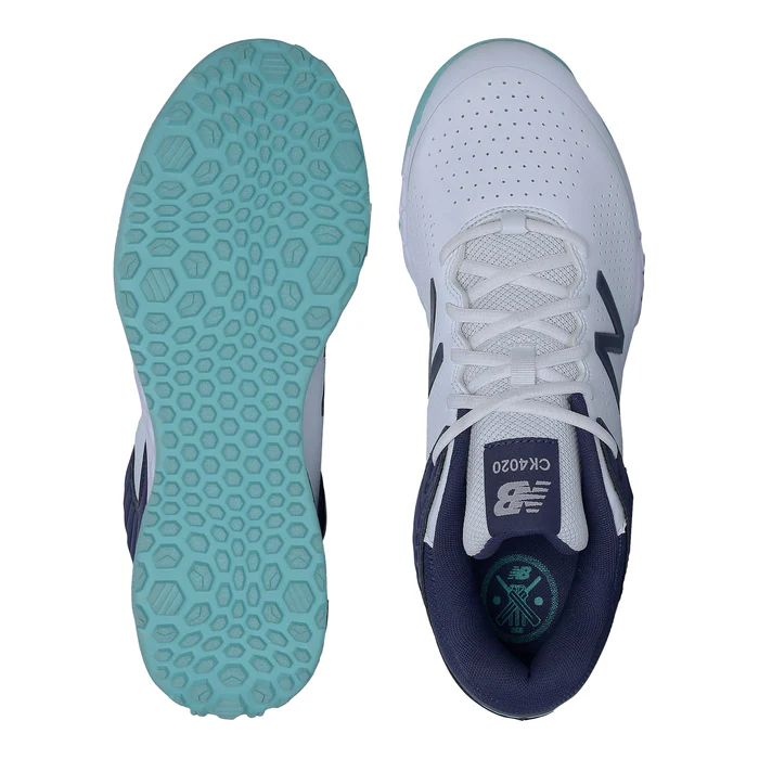 New Balance CK4020-J4 Cricket Shoes (UK8.5/US9.5)
